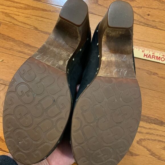 UGG Size 6 Lynnea black suede shearling lined clog boots - Picture 5 of 14